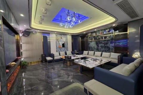 开封KTV诚邀礼仪女生共筑风采舞台